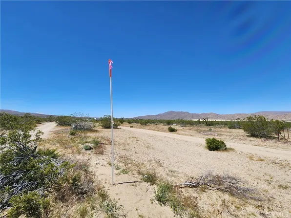Akron Rd, Lucerne Valley, CA 92356