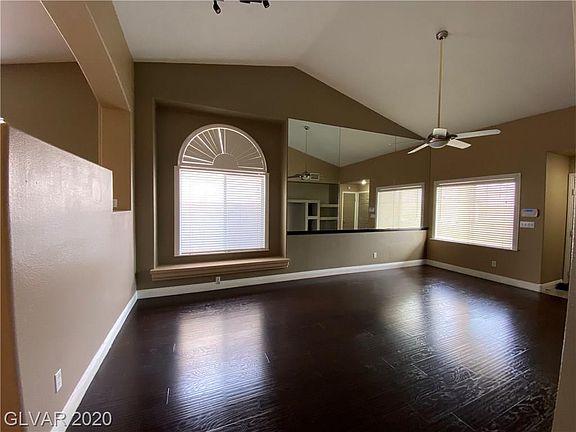 5th image of 3365 Edenville Dr