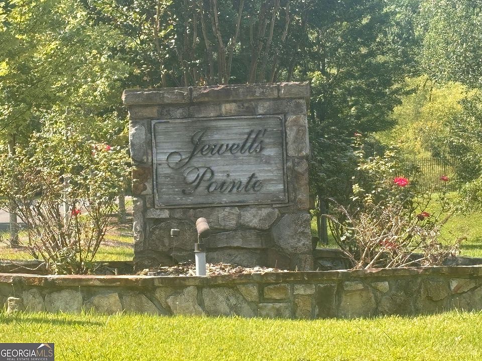 1st image of 13 Jewell Dr SE