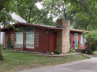 307 Union St, Pella, IA 50219