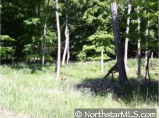 1551 Oak Ridge Ln, Houlton, WI 54082