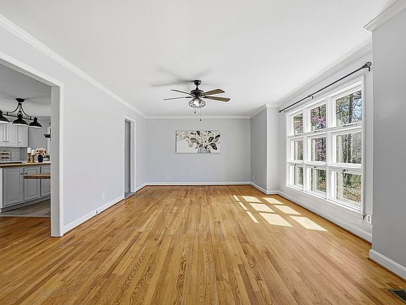 4th image of 3820 Swarthmore Rd