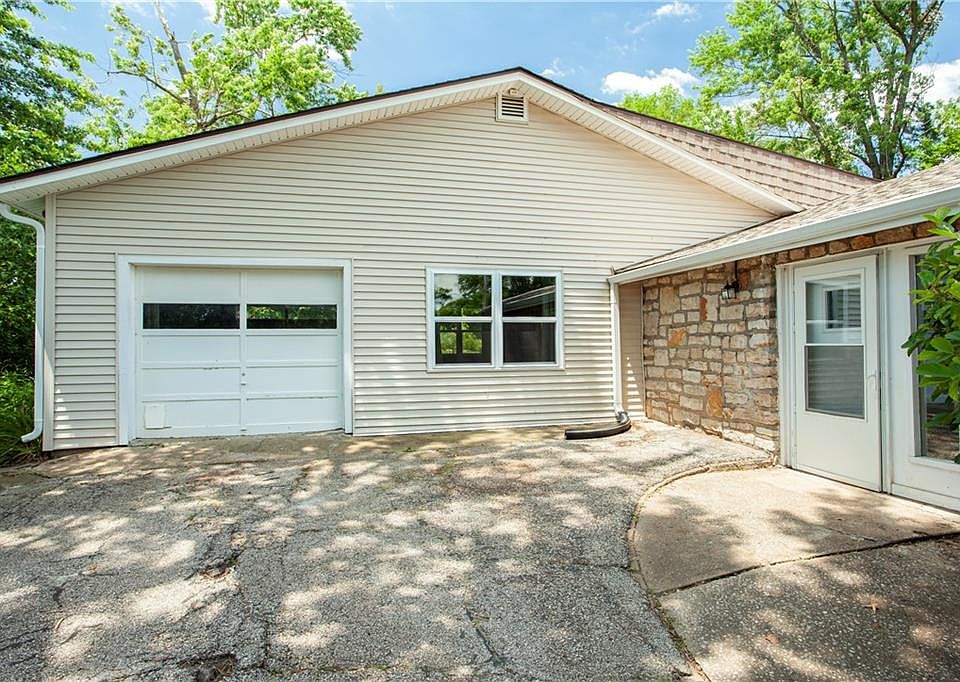 156 Anchor Dr, Lake Tapawingo, MO 64015 Zillow