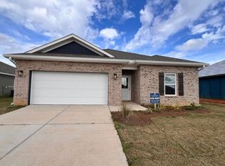 21567 Tawny Loop, Robertsdale, AL 36567