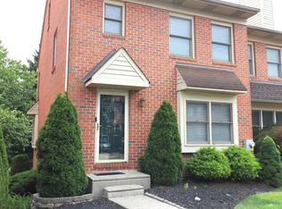 3913 Seneca Ct, Skippack, PA 19474