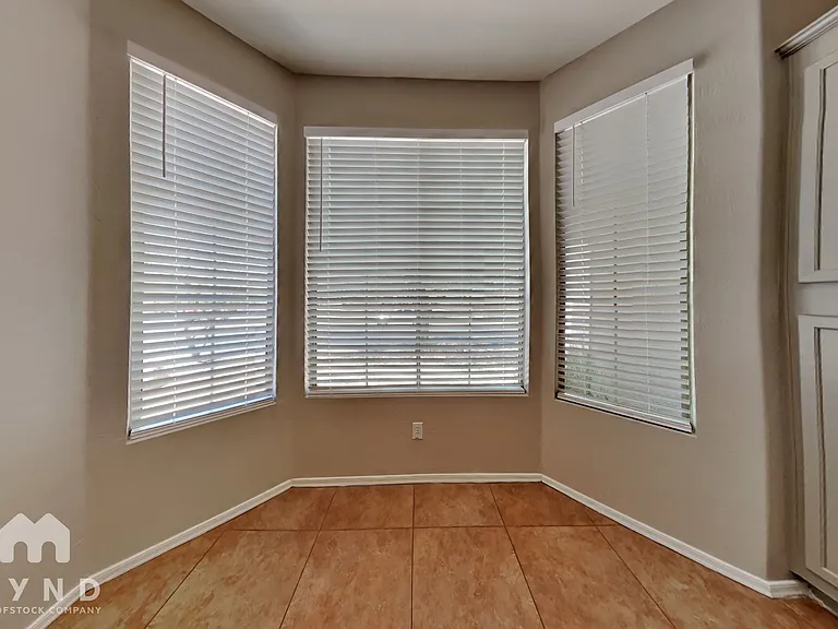 41201 N Yorktown Trl — Photo 11