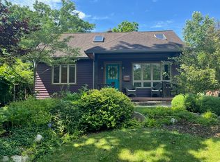 235 Sunset Rd, Ann Arbor, MI 48103