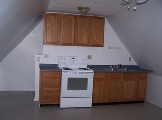 35 Maple St #2, Gardiner, ME 04345