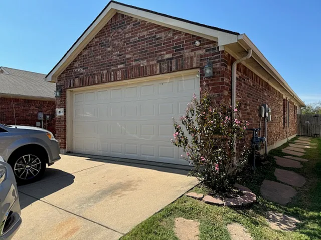 3 bed, 1393 sqft, $1,800 — Photo 3