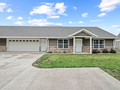 120 Bailey Dr, Manchester, IA, 52057