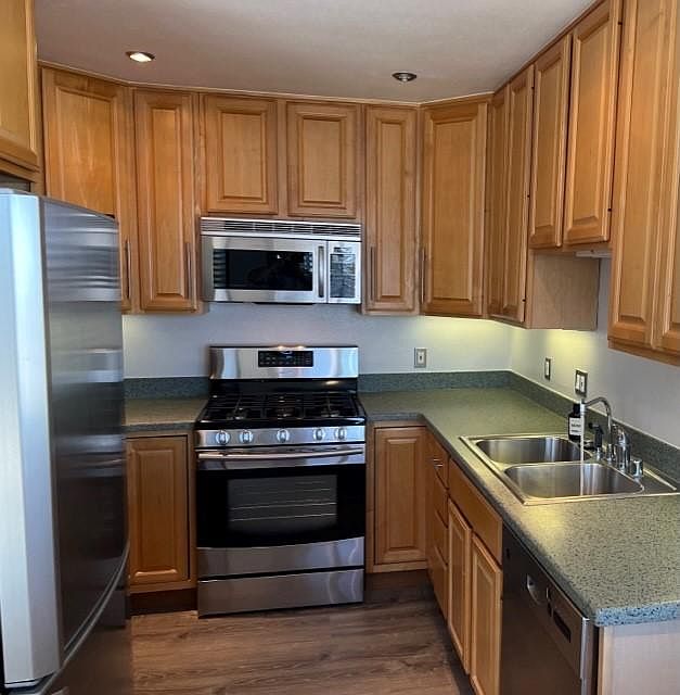 Updated stainless still kitchen!
