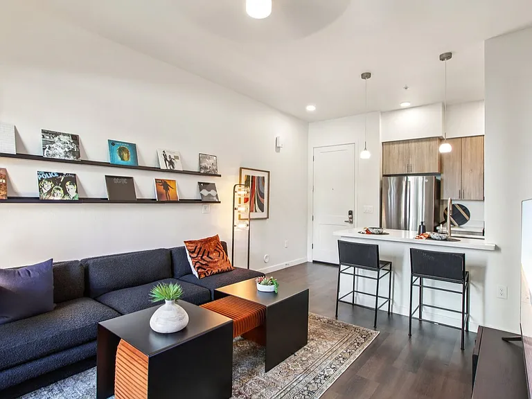 DC Heights Apartments — Photo 63