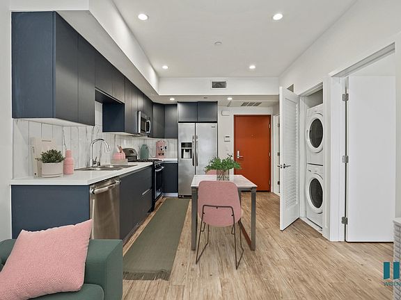 2nd image of 1831 Sawtelle Blvd #104