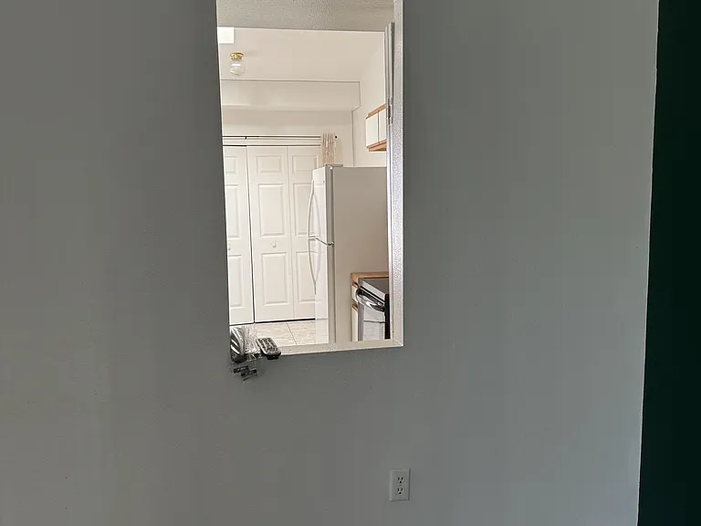 674 Royalty Ct #1 — Photo 6