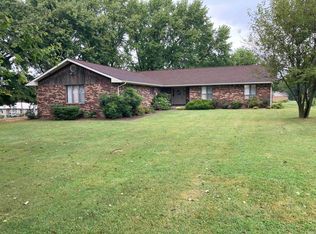 7420 E State Road 64, Francisco, IN 47649