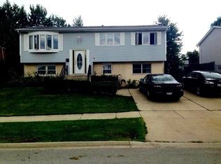 7733 165th Pl, Tinley Park, IL