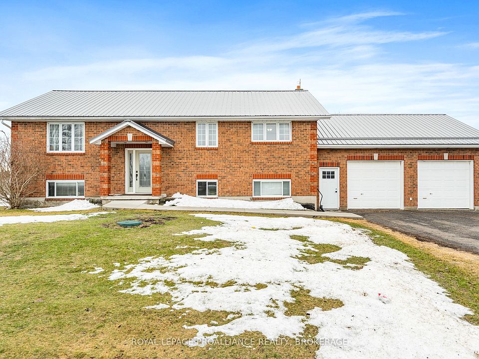 1st image of 682 Caton Rd