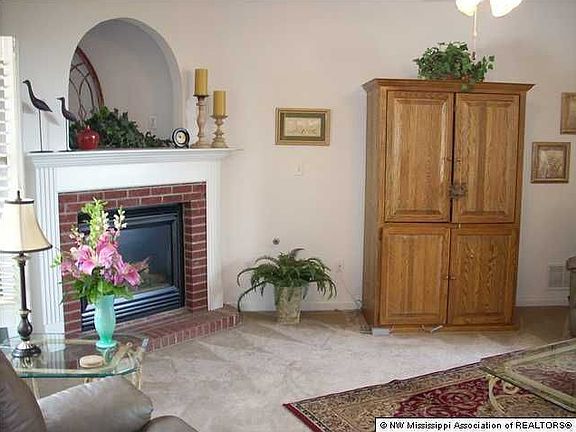 8894 Youngblood, Olive Branch, MS 38654