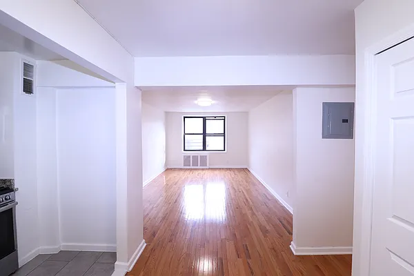 Rented by Oxford Property Group | media 1