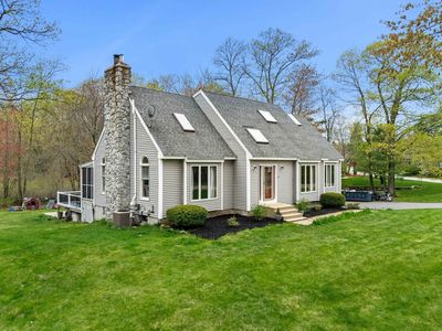 48 Budron Avenue, Salem, NH, 03079