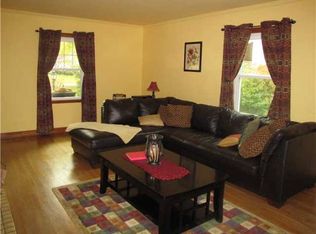 228 W Dominion Blvd, Columbus, OH 43214