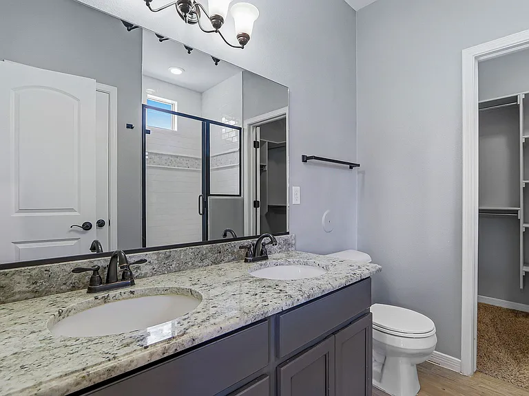 2120 Honour Point Pl — Photo 24
