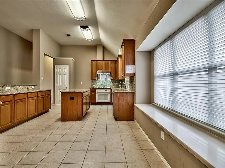3016 Afton Ridge Dr — Photo 19