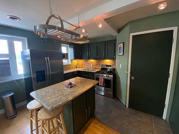 2nd image of 7206 Oak Ave #2