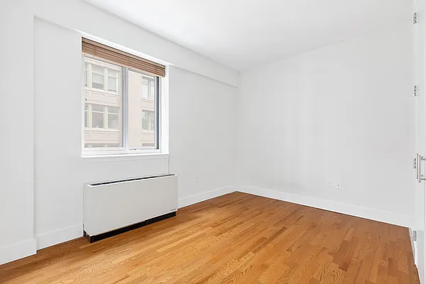 Rented by Compass | media 7