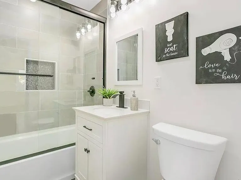 838 Madison Ave — Photo 11
