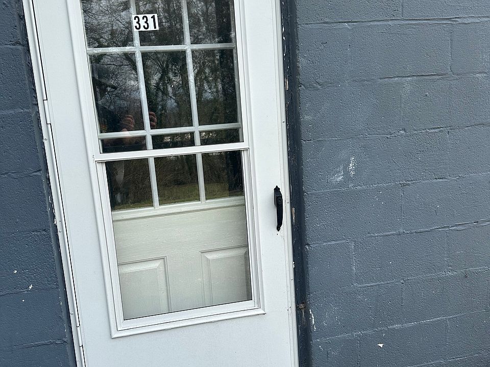 1st image of 327 Landau Dr #331