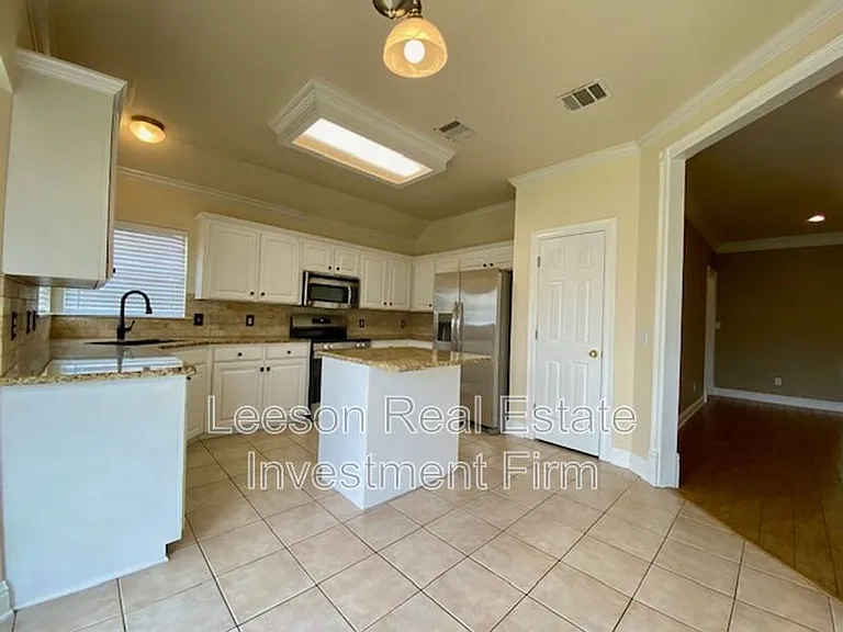 6015 Jason St — Photo 5