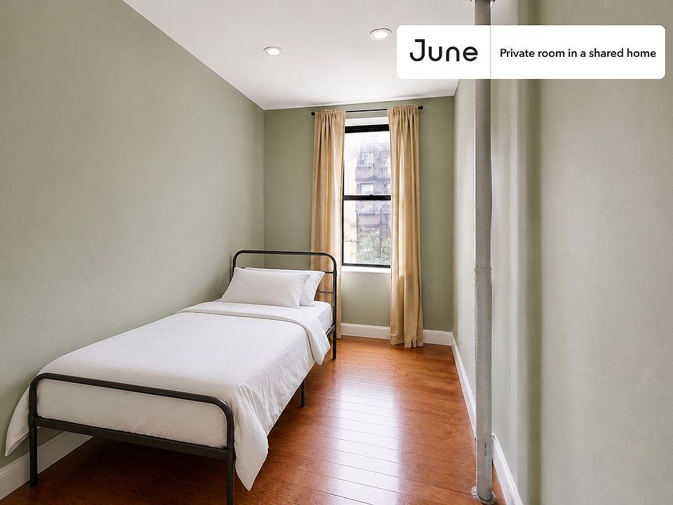 1st image of 23 E 109th St #D