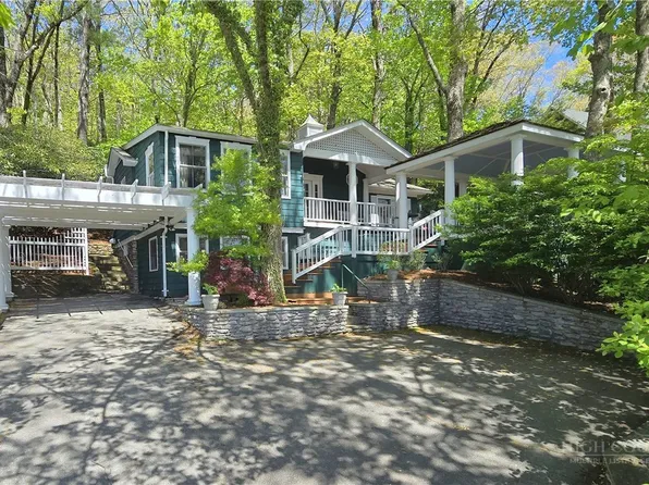 654 Goforth Road, Blowing Rock, NC 28605