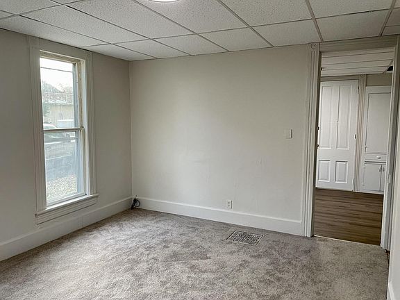 4th image of 203 N Ella St