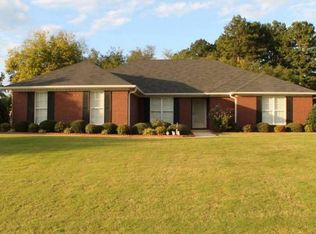 105 Cedar Glen Dr, Huntsville, AL 35811