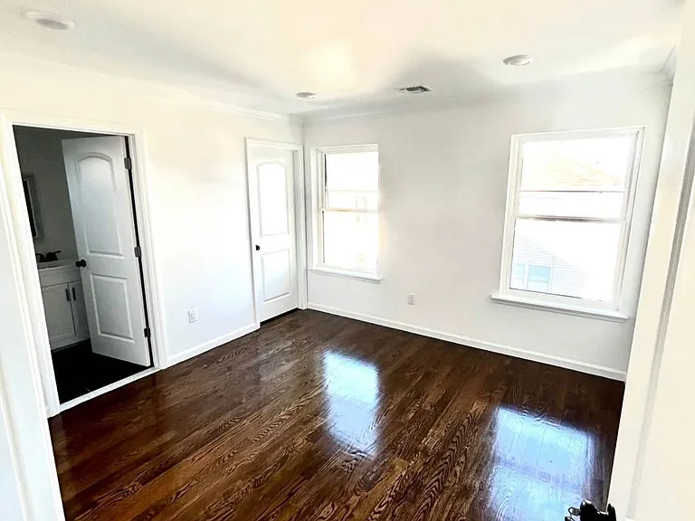 321 Magnolia Ave #2 — Photo 8
