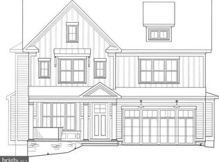 5523 Lincoln St, Bethesda, MD 20817