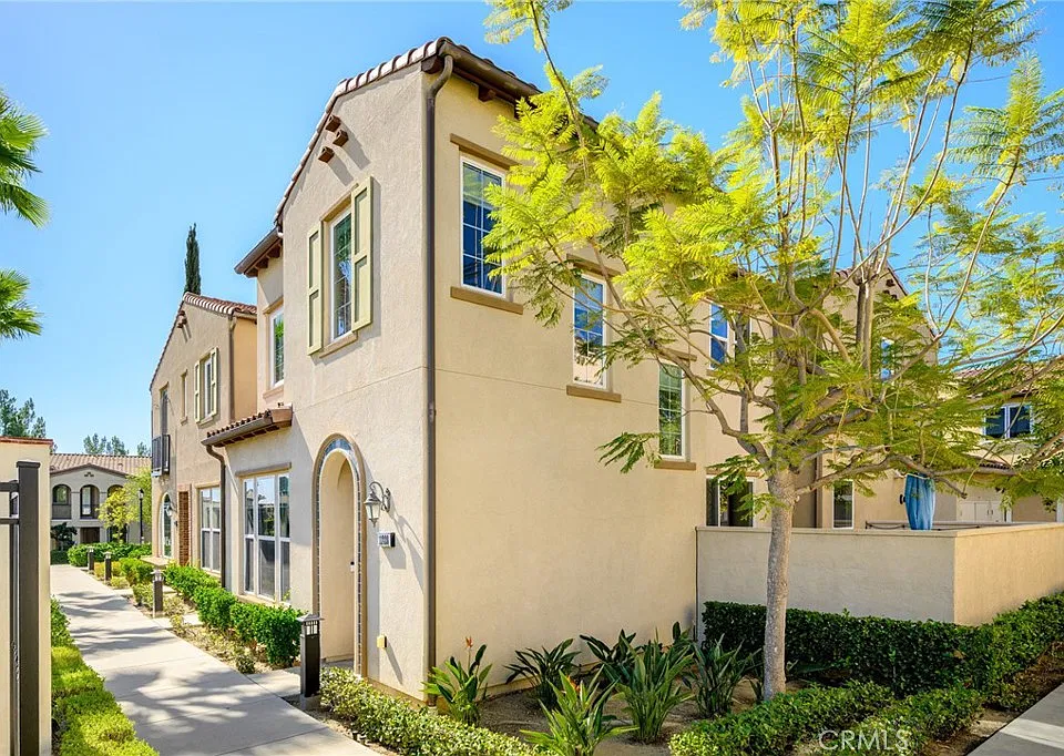 11228 Paseo Dorado