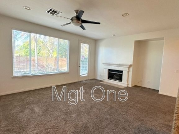 4th image of 7 Southern Hills Dr