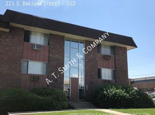 221 S Balsam St APT 202, Lakewood, CO 80226