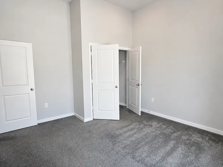 4304 Cresson St — Photo 12