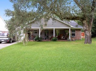 1409 Spruce St, Ocean Springs, MS 39564