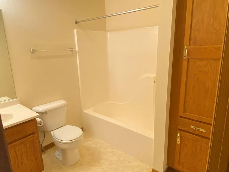 2604 Stange Rd #6 — Photo 16