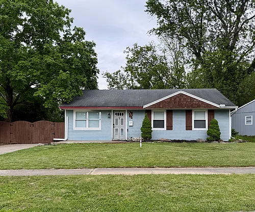 4237 Beavercreek Cir Photo 1
