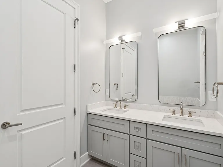 342 Broad St — Photo 11