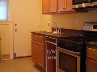 932 W Oakdale Ave #3S, Chicago, IL 60657