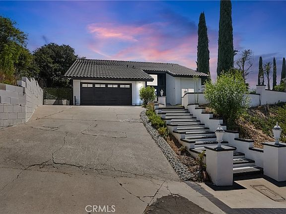 3rd image of 20548 Missionary Ridge St