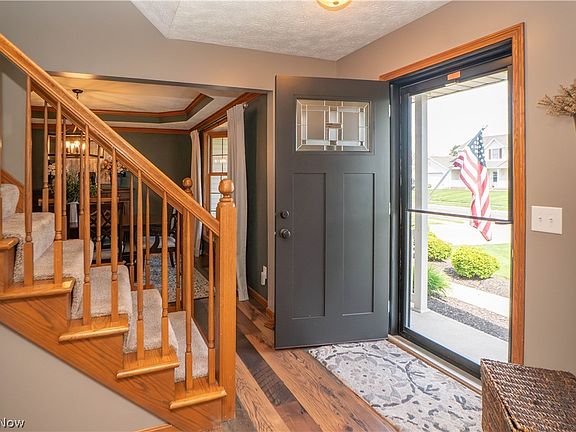 4th image of 304 Rodeo Cir