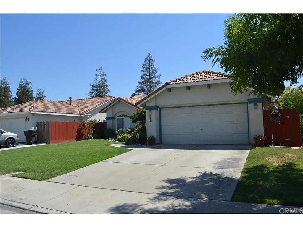 160 Ocean Ct photo 1